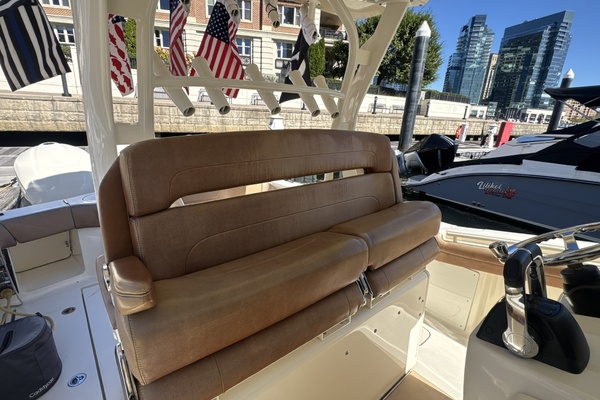 2018Scout 35 ft 350 LXF