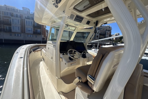 2018Scout 35 ft 350 LXF