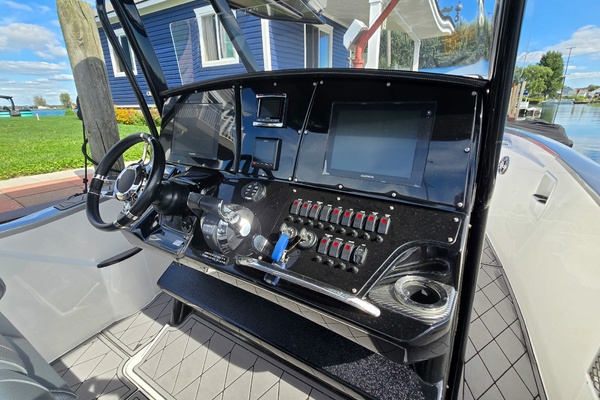Recusal 32ft Sunsation Yacht For Sale