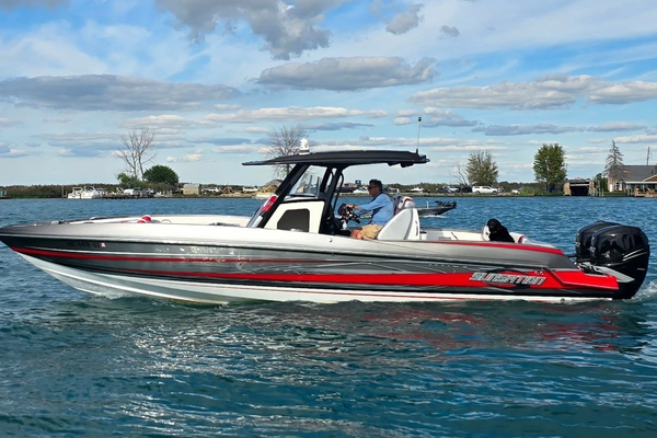32-ft-Sunsation-2017-32 CCX-Recusal Chesterfield Michigan United States  yacht for sale