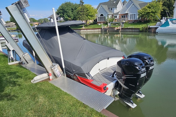 Recusal 32ft Sunsation Yacht For Sale