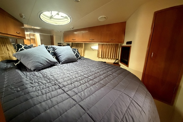 Married To The C 38ft Carver Yacht For Sale