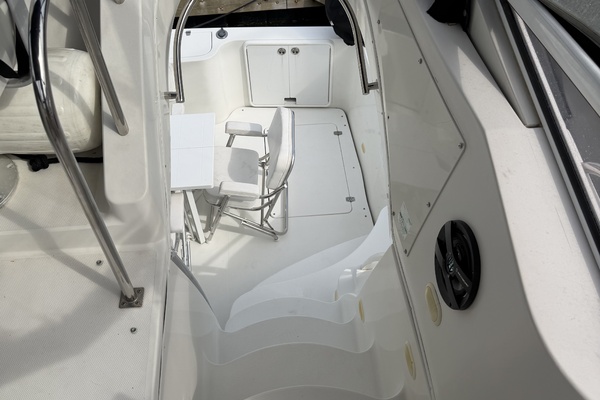 Married To The C 38ft Carver Yacht For Sale