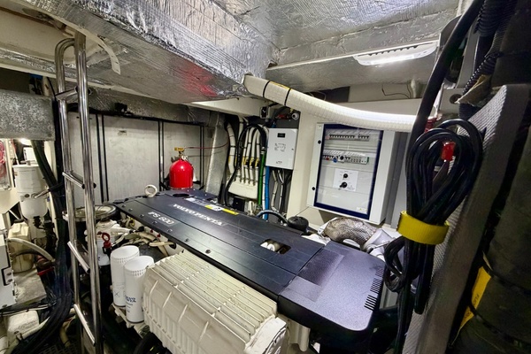 HEJ HEJ 52ft Absolute Yacht For Sale