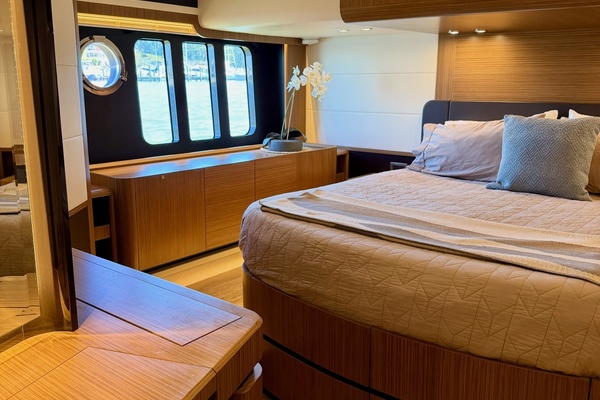 HEJ HEJ 52ft Absolute Yacht For Sale