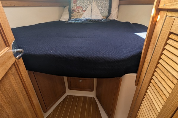 Two by Sea 36ft Catalina Yacht For Sale