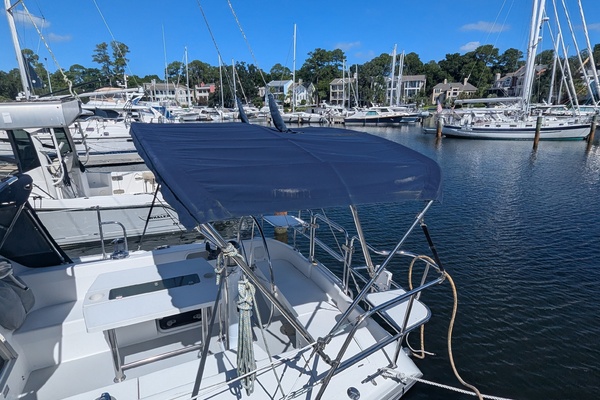 Two by Sea 36ft Catalina Yacht For Sale