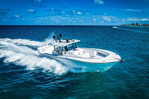 53-ft-HCB-2027-53 Suenos RXV-53 Suenos RXV-Fort Lauderdale Florida United States yacht for sale