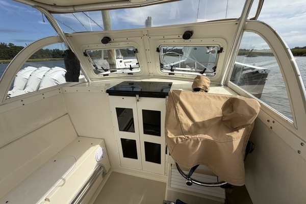 Broad Water 24ft Eastern Yacht For Sale