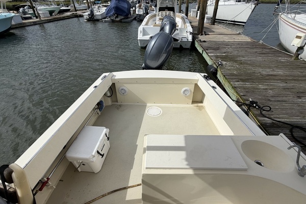 Broad Water 24ft Eastern Yacht For Sale