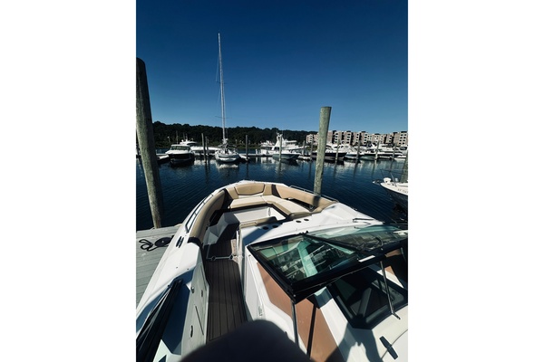 Cruisers 32ft Cruisers Sport Series Yacht For Sale