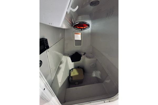 33ft Donzi Yacht For Sale