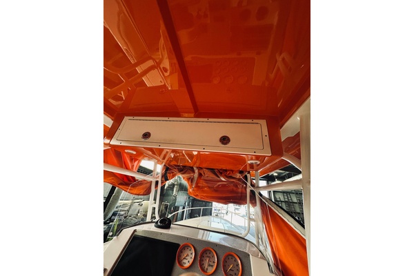 33ft Donzi Yacht For Sale