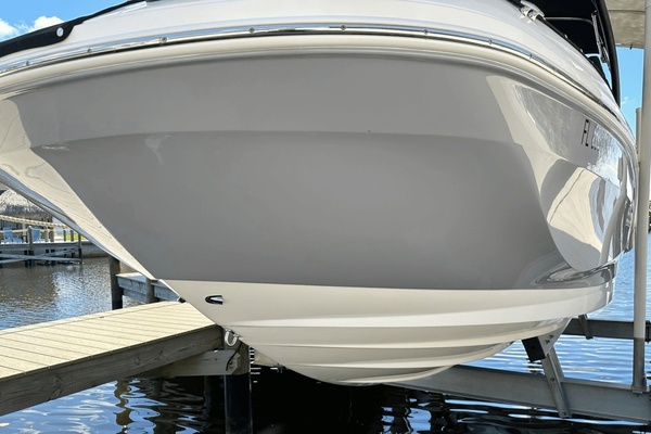 25ft Sea Ray Yacht For Sale