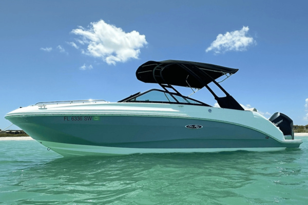 2021 Sea Ray 250SDX
