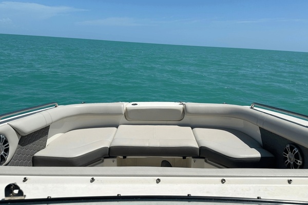 25ft Sea Ray Yacht For Sale
