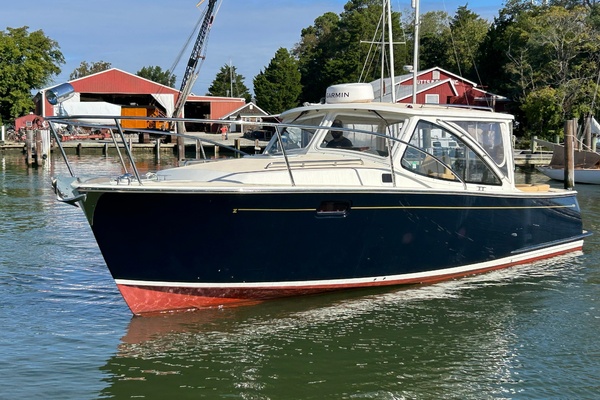 Old Sport 29ft MJM Yacht For Sale