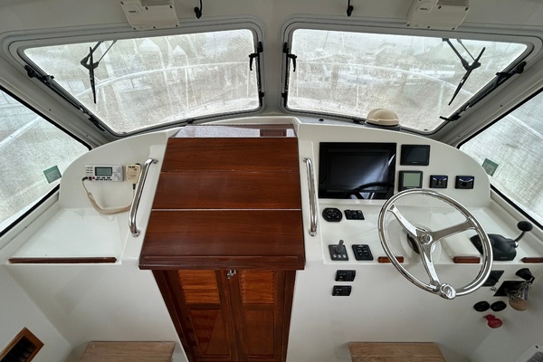 Old Sport 29ft MJM Yacht For Sale