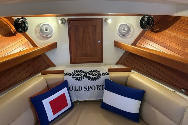 Old Sport 29ft MJM Yacht For Sale