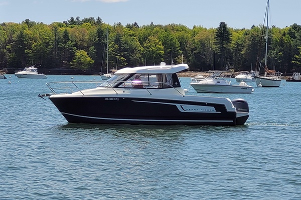 Hat Trick 23ft Jeanneau Yacht For Sale