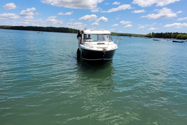 Hat Trick 23ft Jeanneau Yacht For Sale