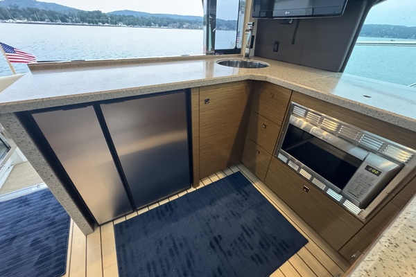 BONE VOYAGE III 45ft Cruisers Yachts Yacht For Sale