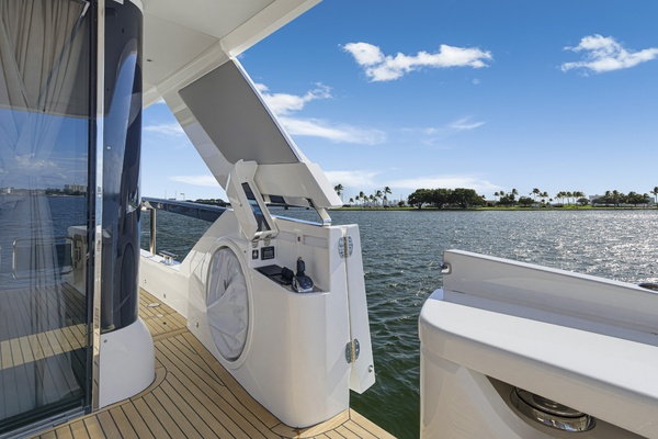 YOLO 68ft Absolute Yacht For Sale