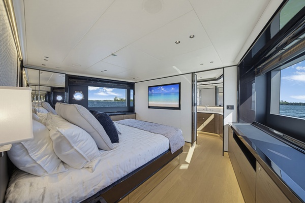 YOLO 68ft Absolute Yacht For Sale