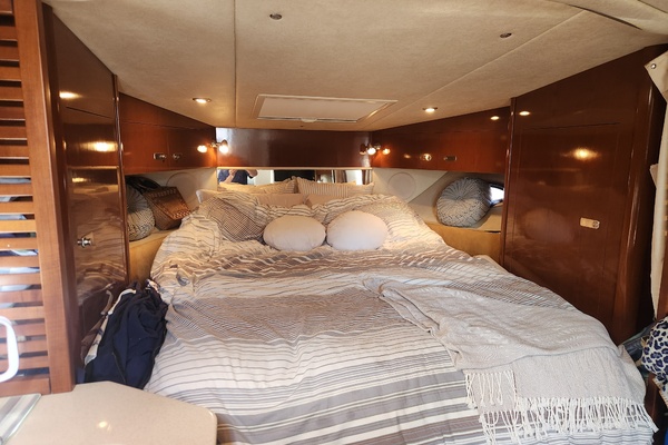 37ft Sea Ray Yacht For Sale