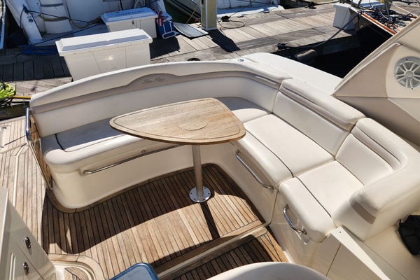 37ft Sea Ray Yacht For Sale