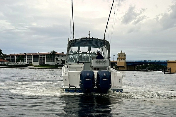 35ft Contender Yacht For Sale