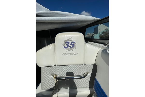 35ft Fountain Yacht For Sale