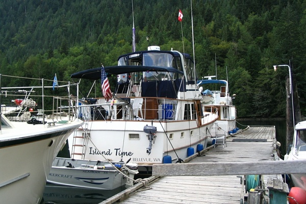43ft Ocean Alexander Yacht For Sale