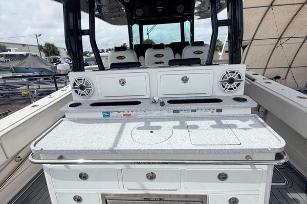 Piece of Mind 42ft Hydra Sports Yacht For Sale