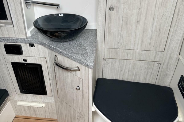 Piece of Mind 42ft Hydra Sports Yacht For Sale