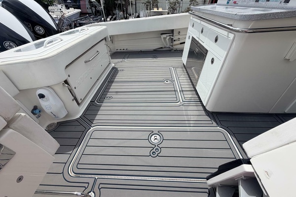 Piece of Mind 42ft Hydra Sports Yacht For Sale