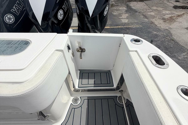 Piece of Mind 42ft Hydra Sports Yacht For Sale