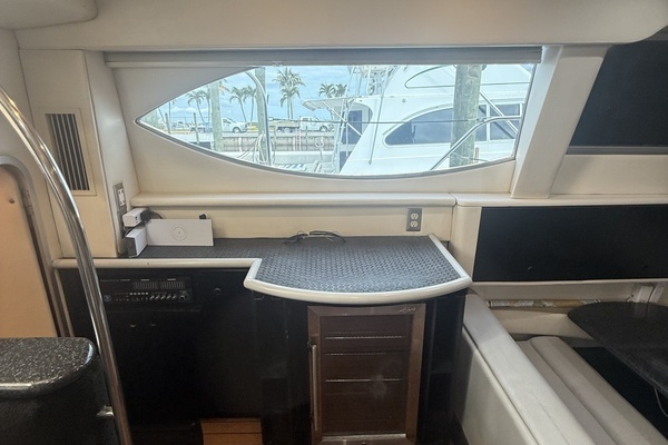41ft Maxum Yacht For Sale