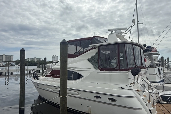 41-ft-Maxum-2000-SCA- Stuart Florida United States  yacht for sale