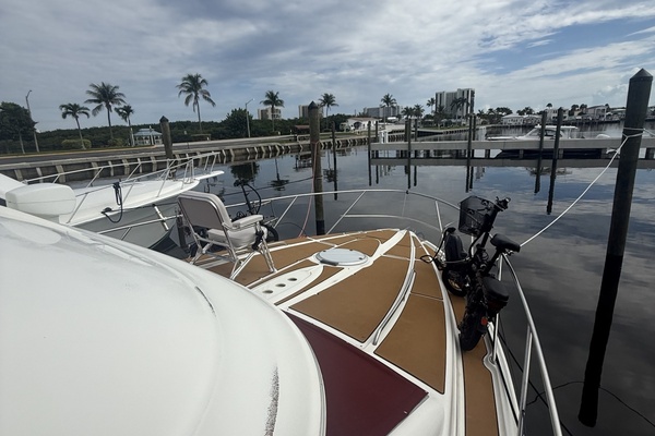 41ft Maxum Yacht For Sale