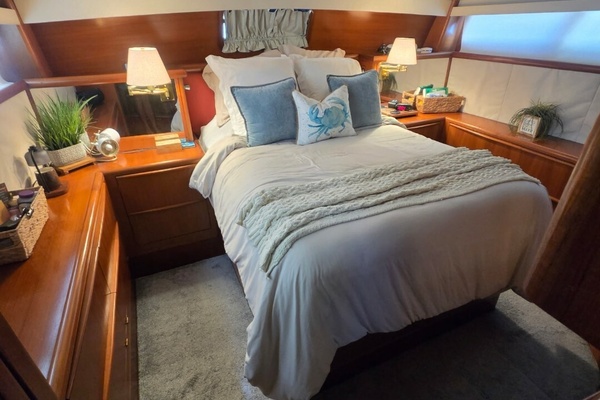 Bizz Sea Livn 44ft Viking Yacht For Sale