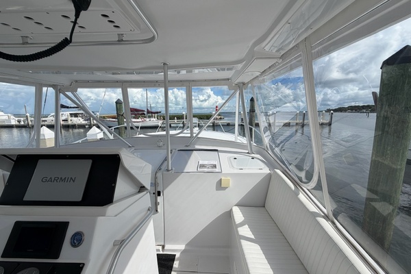 Sea Bandit 38ft Luhrs Yacht For Sale