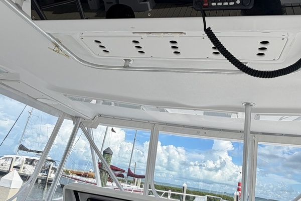 Sea Bandit 38ft Luhrs Yacht For Sale