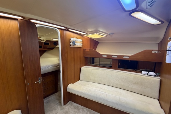 Sea Bandit 38ft Luhrs Yacht For Sale