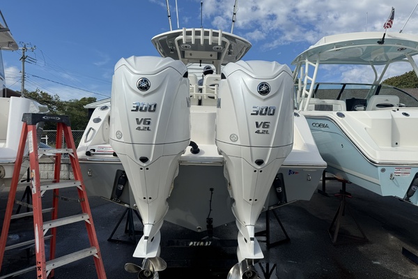 28ft Cobia Yacht For Sale