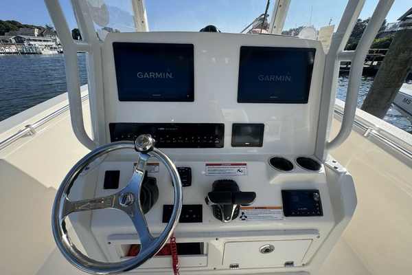 28ft Cobia Yacht For Sale