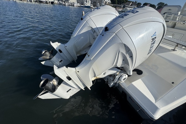 28ft Cobia Yacht For Sale
