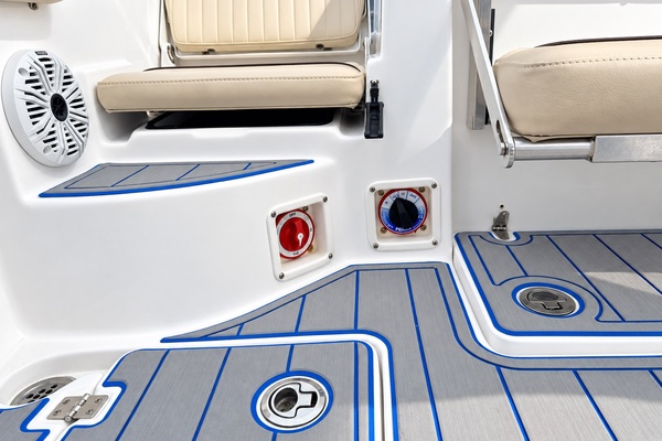 26ft Sea Fox Yacht For Sale