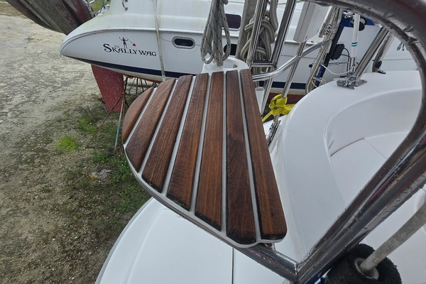 Liberte 40ft Hunter Yacht For Sale