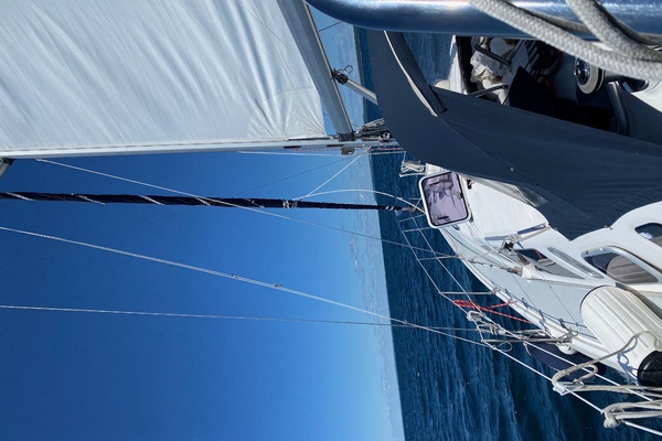 Liberte 40ft Hunter Yacht For Sale